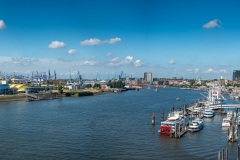 Blick über Hamburger Hafen