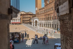 Gasse zum Piazzo del Campo