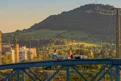 Sommerabend auf der Wiwili Brücke