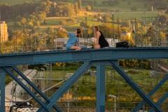 Sommerabend auf der Wiwili Brücke